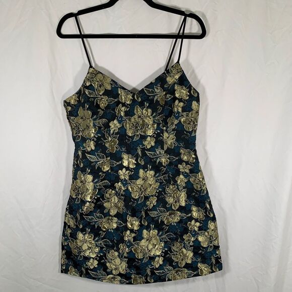 Lulu’s Dress Women’s Medium Black Floral Embroidered Sleeveless Mini Dress - Picture 1 of 9